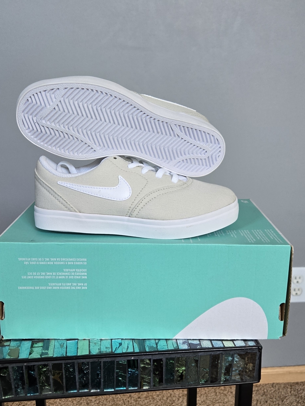 Nike White Canvas Sneakers with White Swoosh Kids 1Y